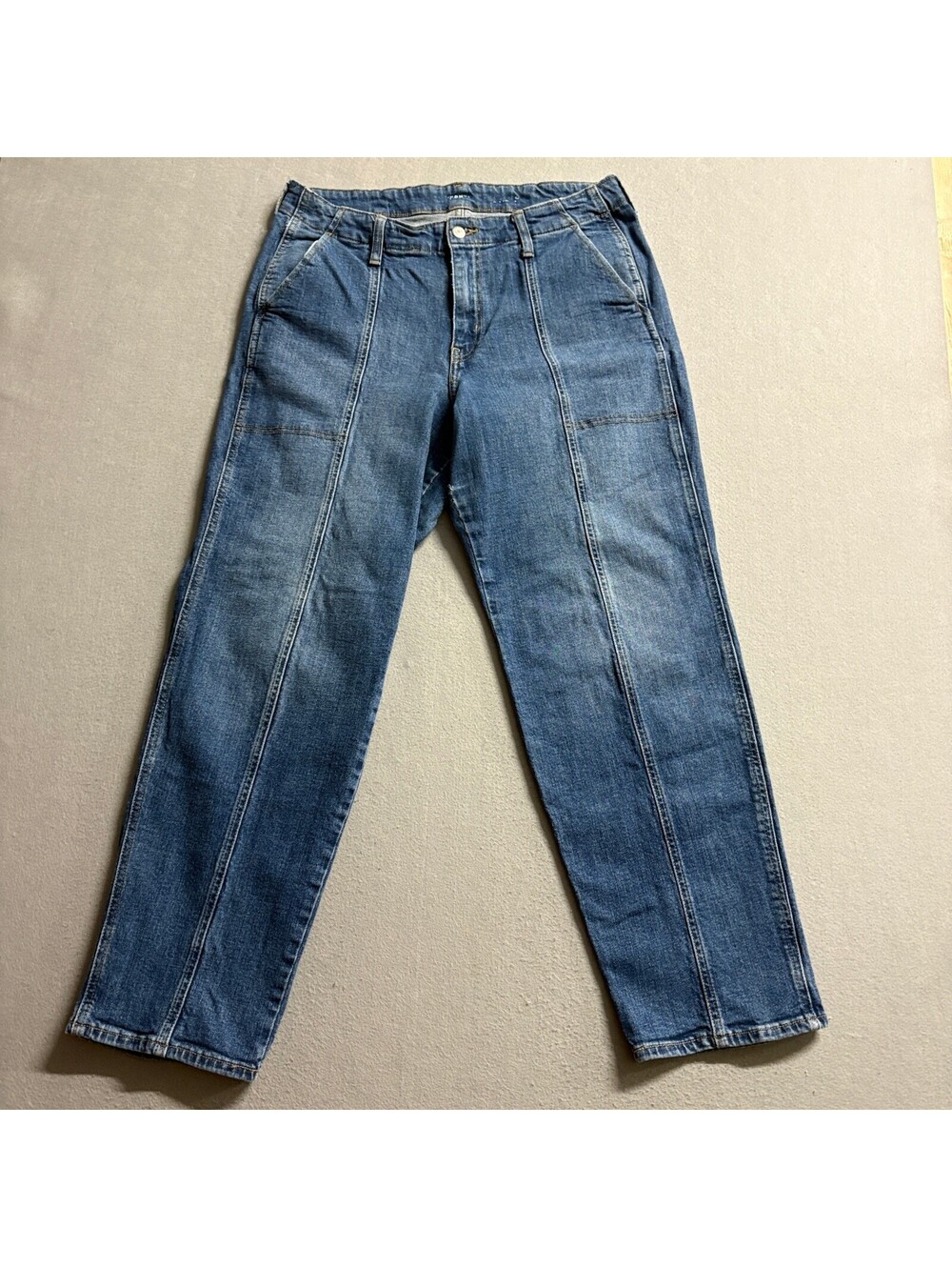 Old Navy Seamed Front Straight Leg Jeans Womens Size 14 Medium Wash Denim